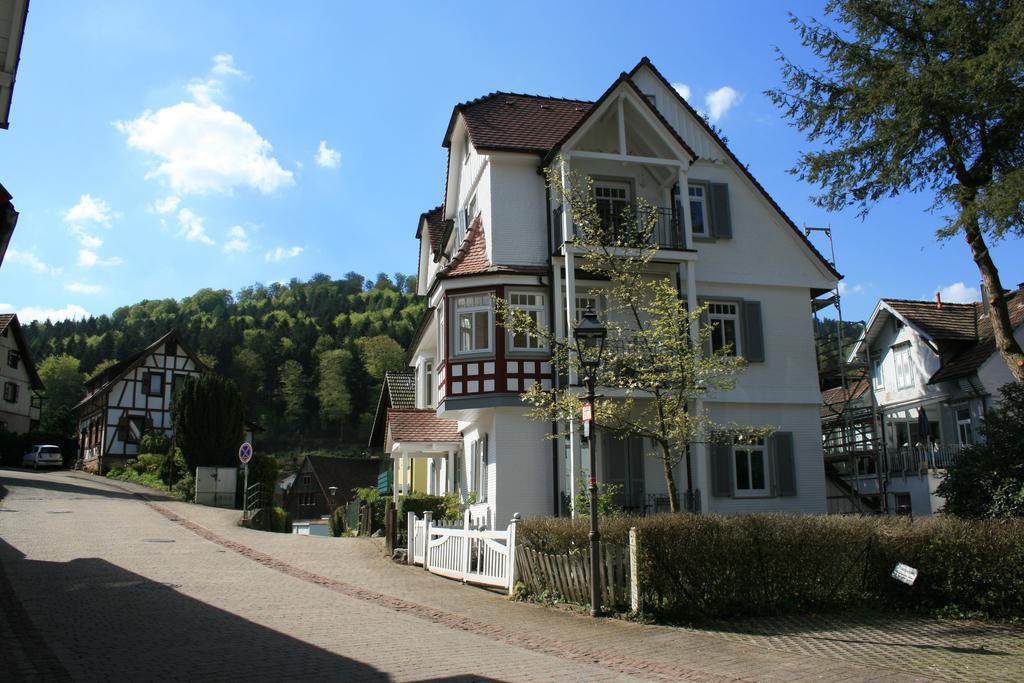 Gaestehaus Villa Lina Bad Herrenalb Esterno foto