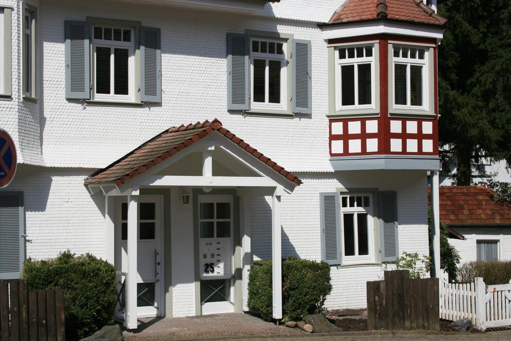 Gaestehaus Villa Lina Bad Herrenalb Esterno foto